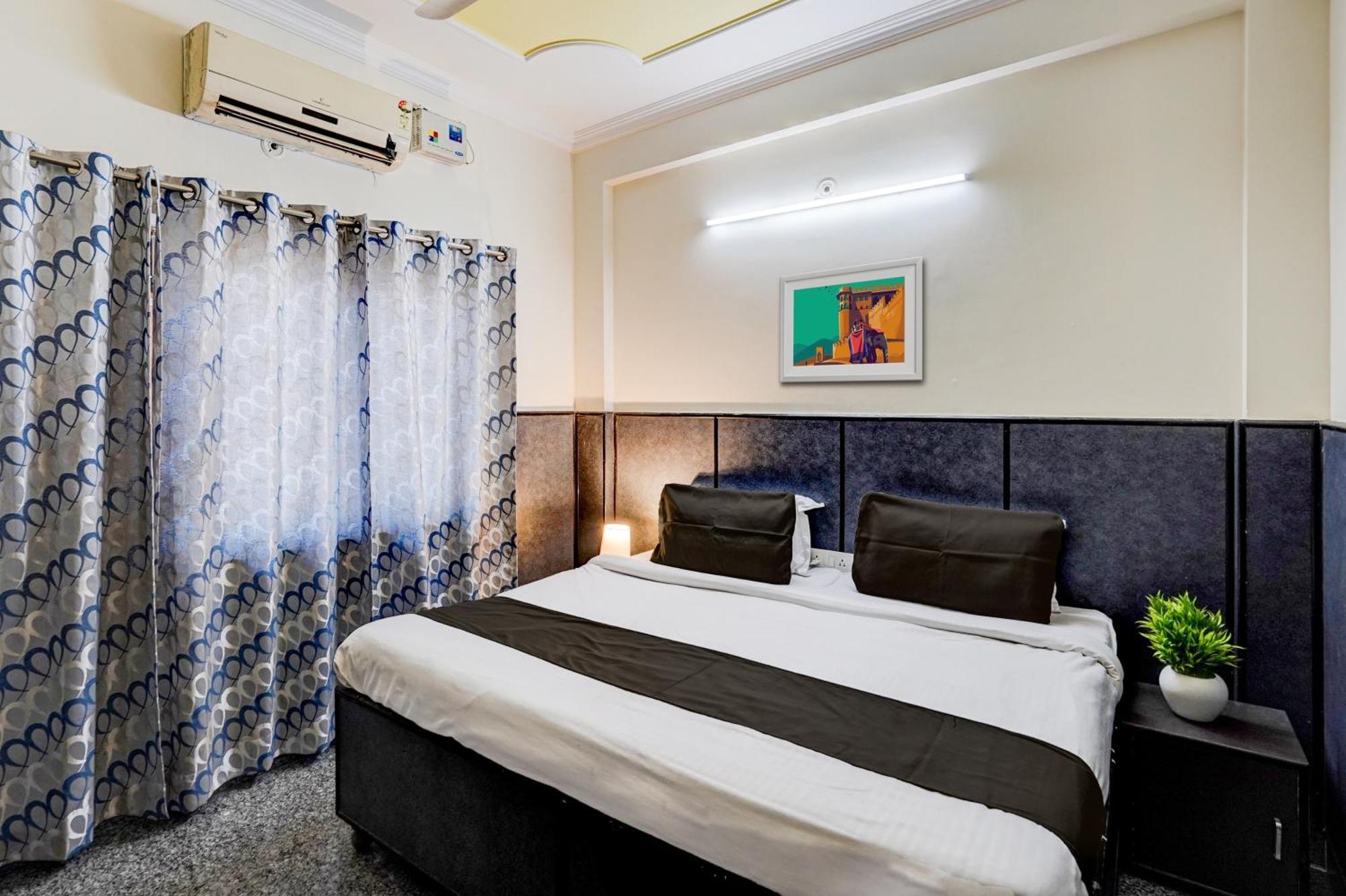 Hotel O Aryan Home Stay Dehradun Esterno foto