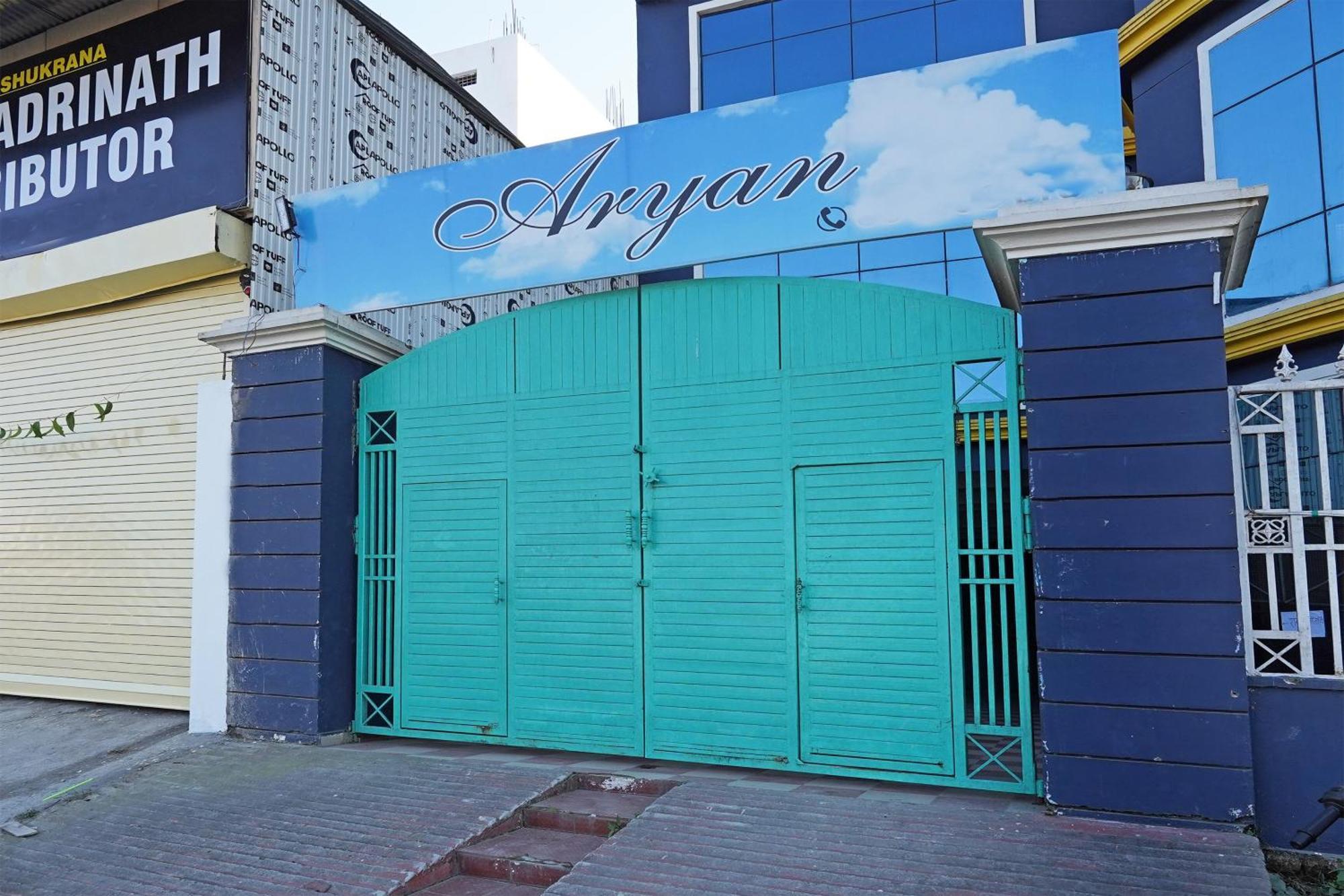 Hotel O Aryan Home Stay Dehradun Esterno foto