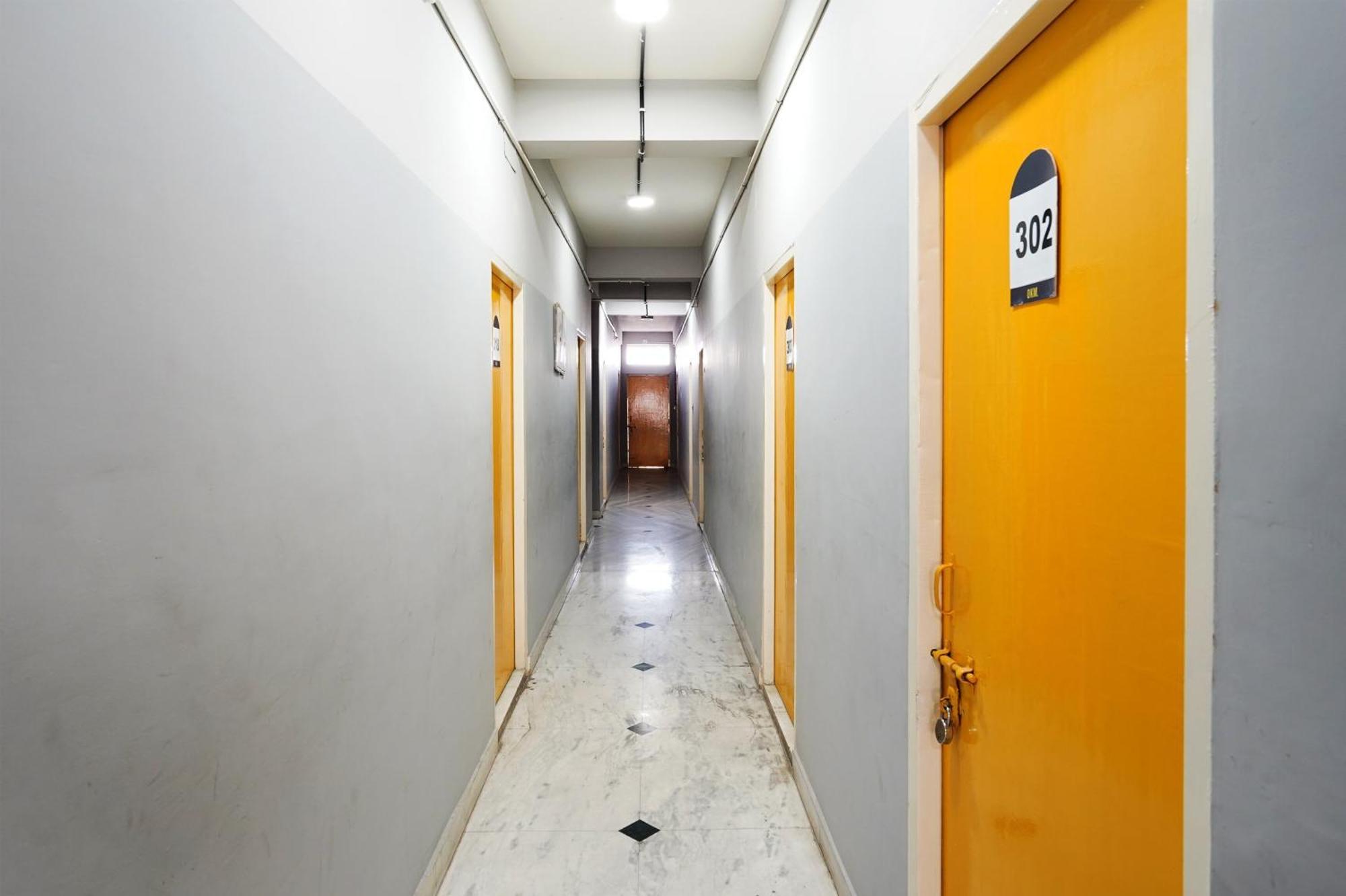 Hotel O Aryan Home Stay Dehradun Esterno foto