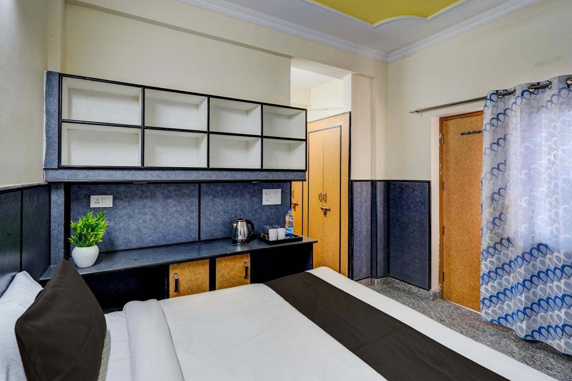 Hotel O Aryan Home Stay Dehradun Esterno foto
